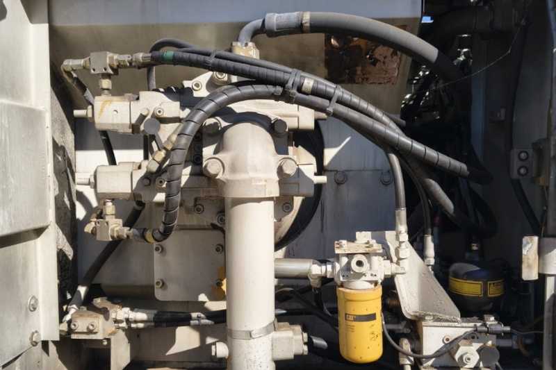 OmecoHub - Immagine CATERPILLAR 320S
